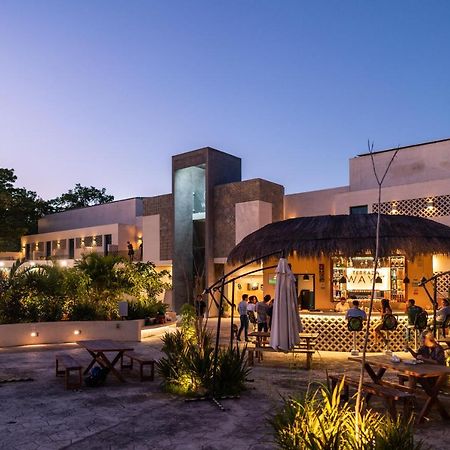 Hotel Waye Valladolid  Kültér fotó